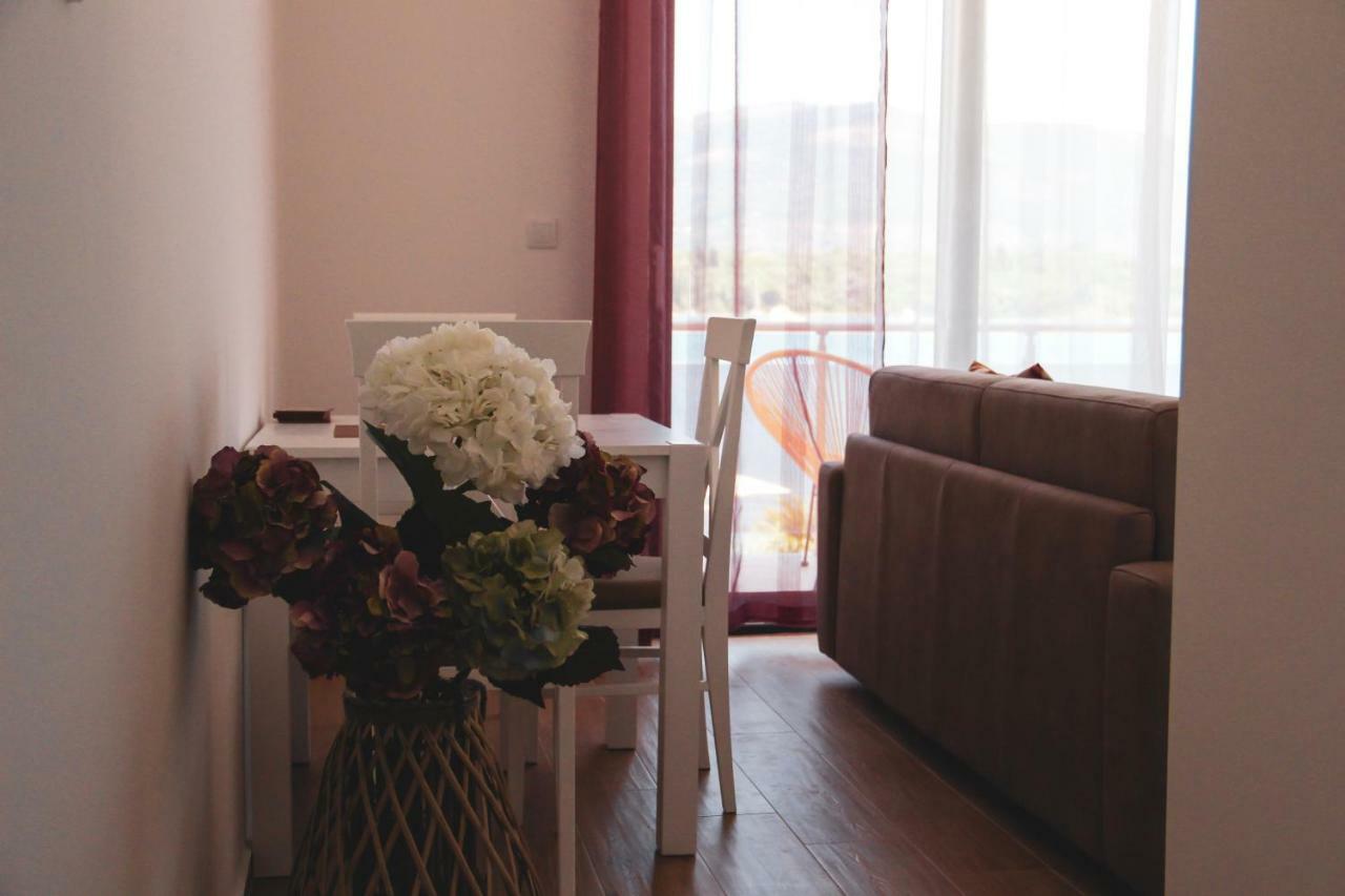 Apartments Tramonto Τίβατ Εξωτερικό φωτογραφία