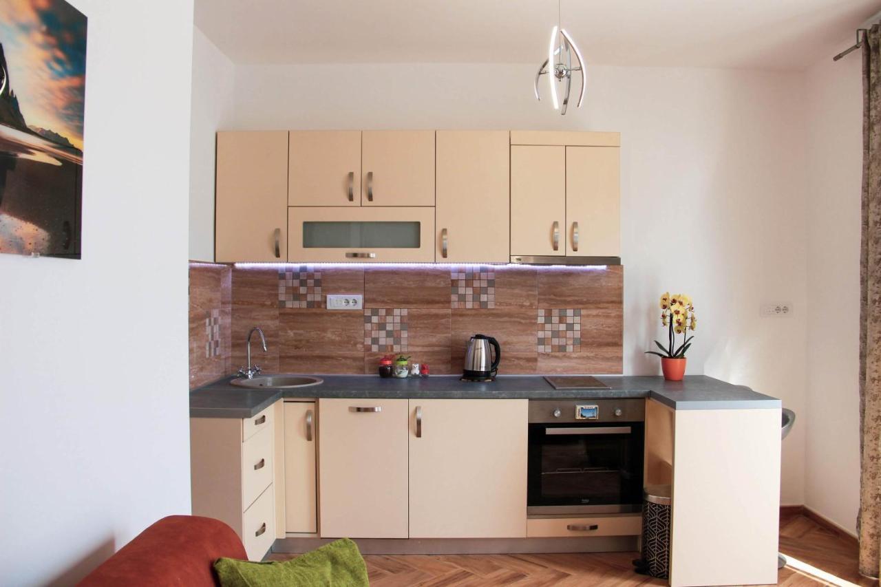 Apartments Tramonto Τίβατ Εξωτερικό φωτογραφία